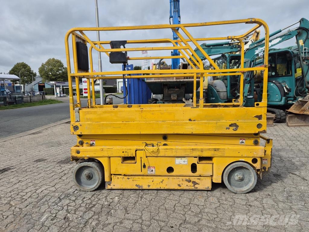 Haulotte Compact 8 Hoogwerker Schaarhoogwerkers