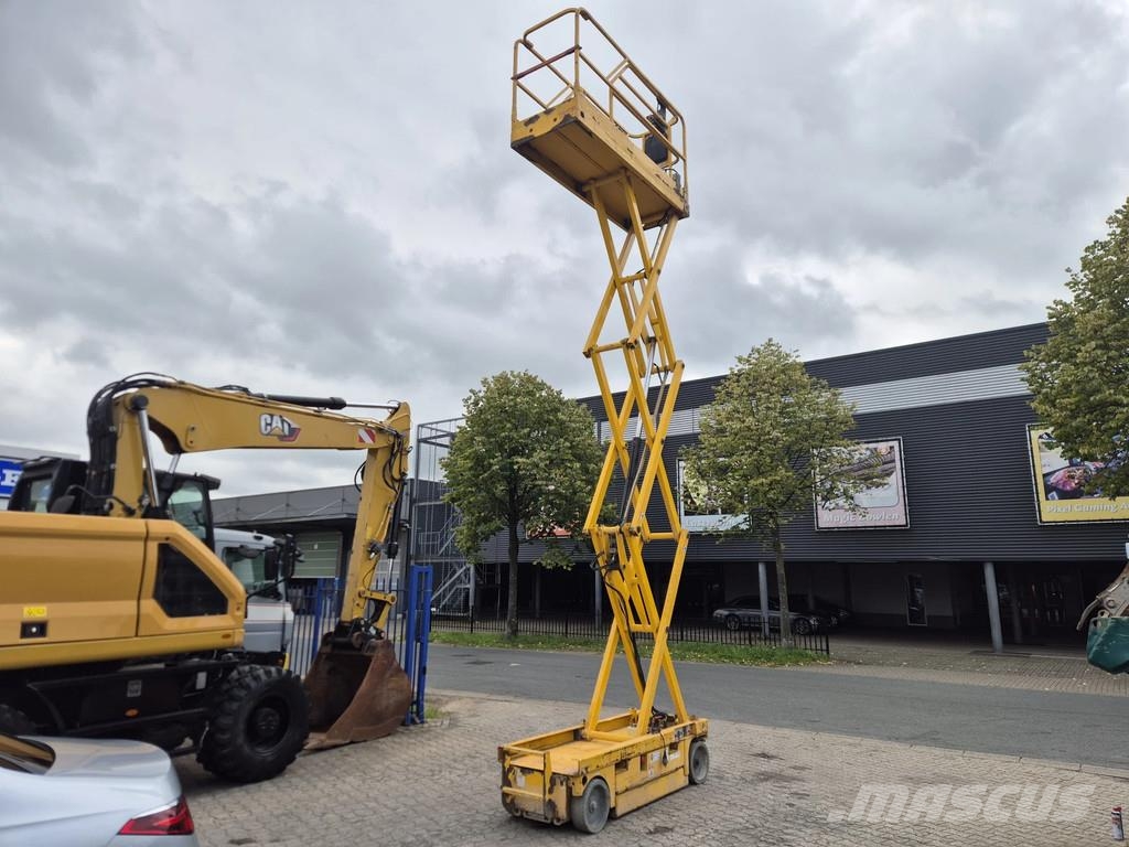 Haulotte Compact 8 Hoogwerker Schaarhoogwerkers