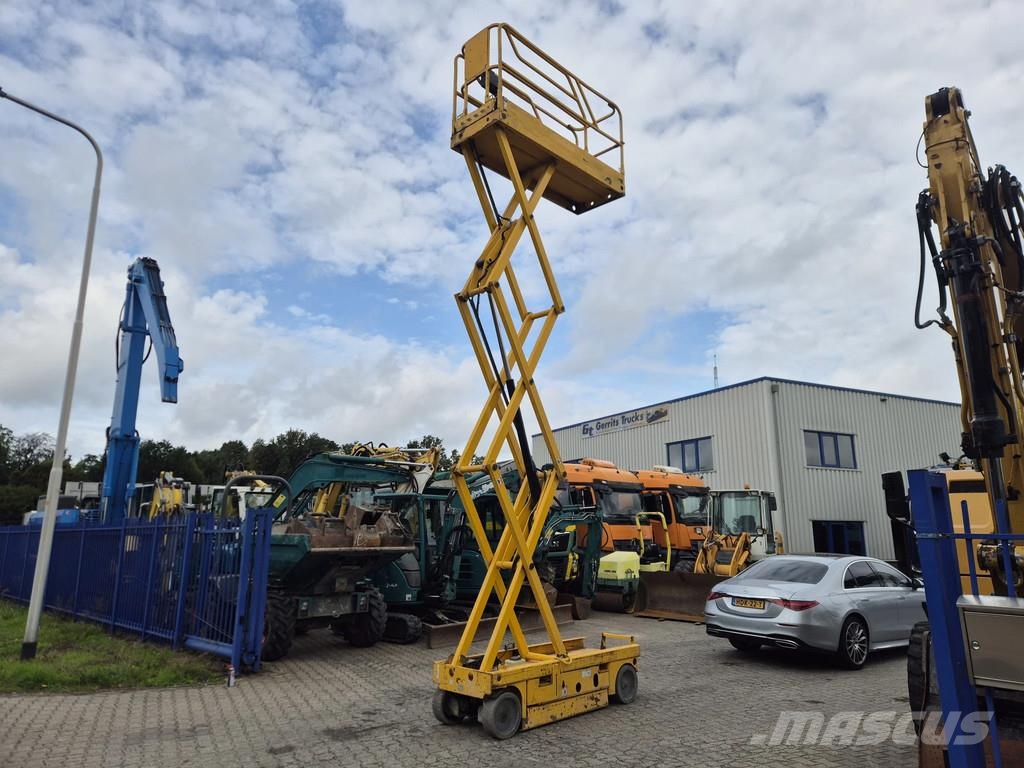 Haulotte Compact 8 Hoogwerker Schaarhoogwerkers
