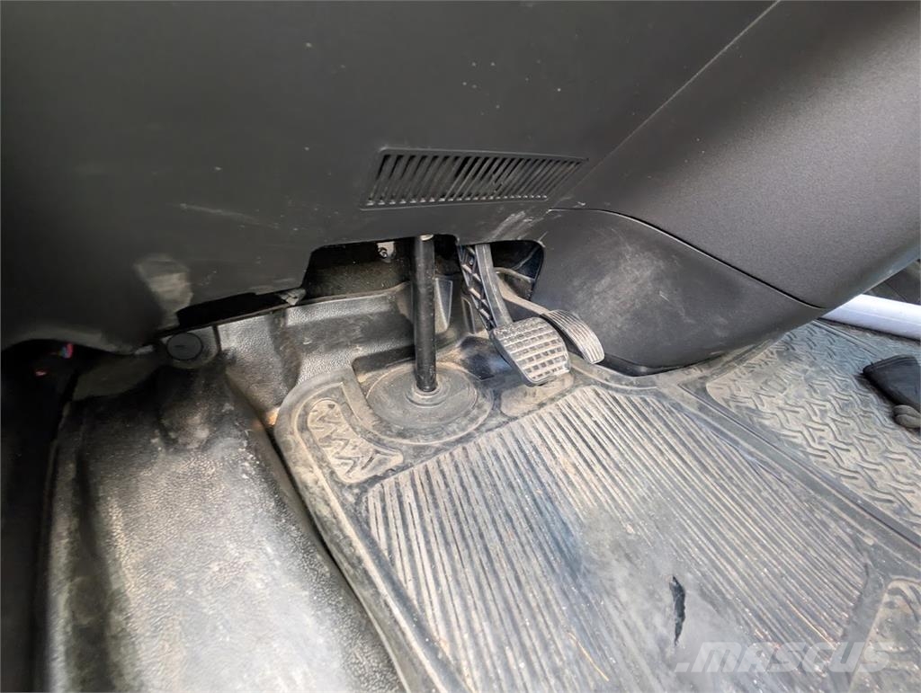 Iveco 70C18 Preču pārvadāšanas furgoni