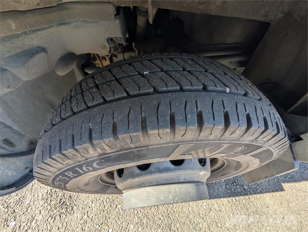 Iveco 70C18 Preču pārvadāšanas furgoni