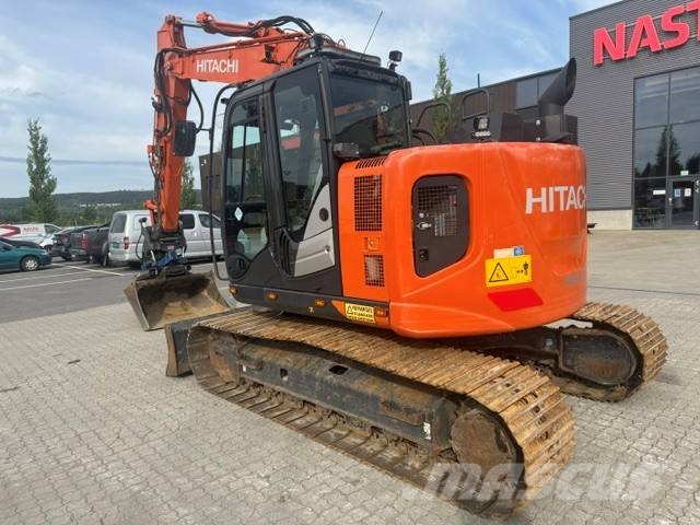 Hitachi ZX135US-6 حفارات زحافة