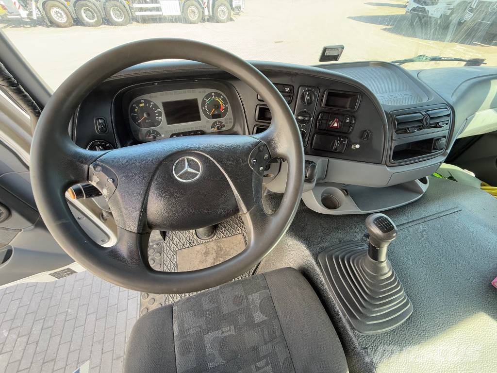 Mercedes-Benz Actros 3341 JunJin 33-4.16 HP Betonpomptrucks