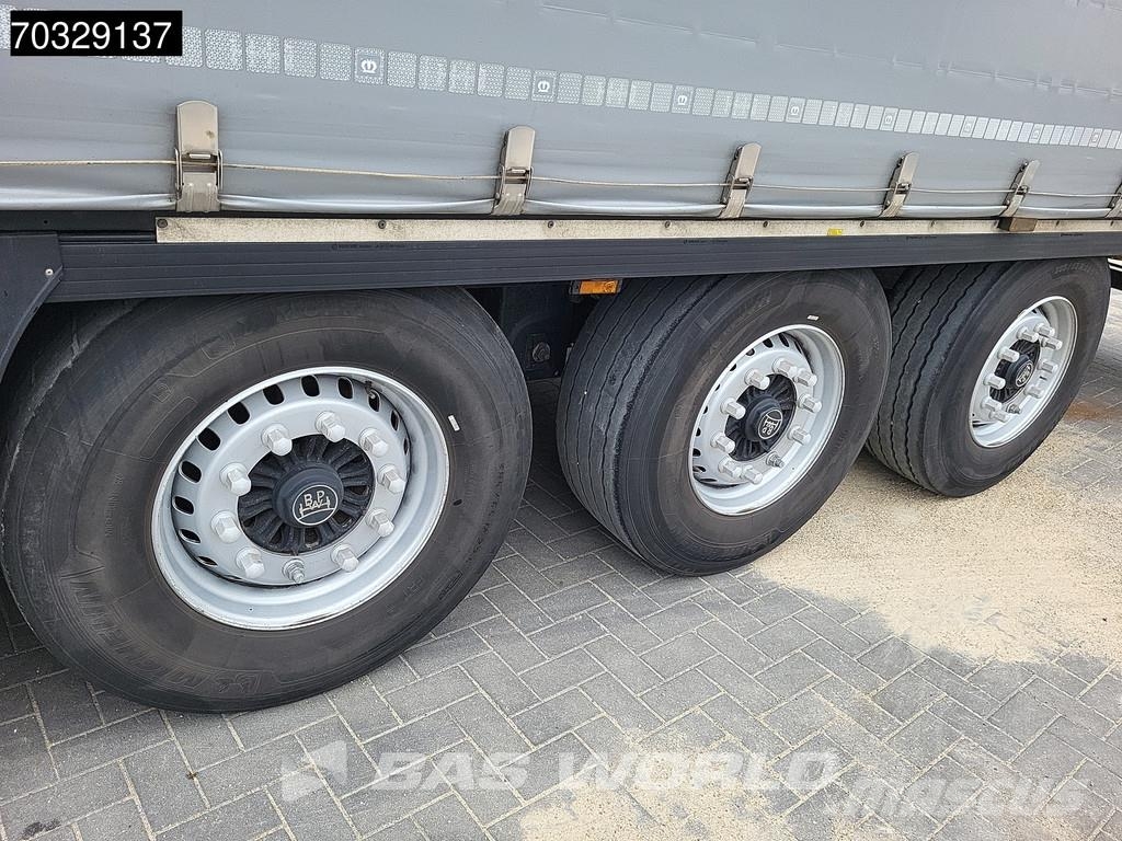 Krone SD Palletenkasten Lift Axle Curtainsiderauflieger