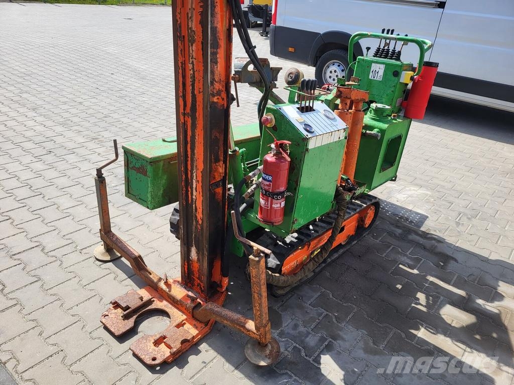 Boart Longyear DB 051 - PENETROMETER 重型鑽孔機