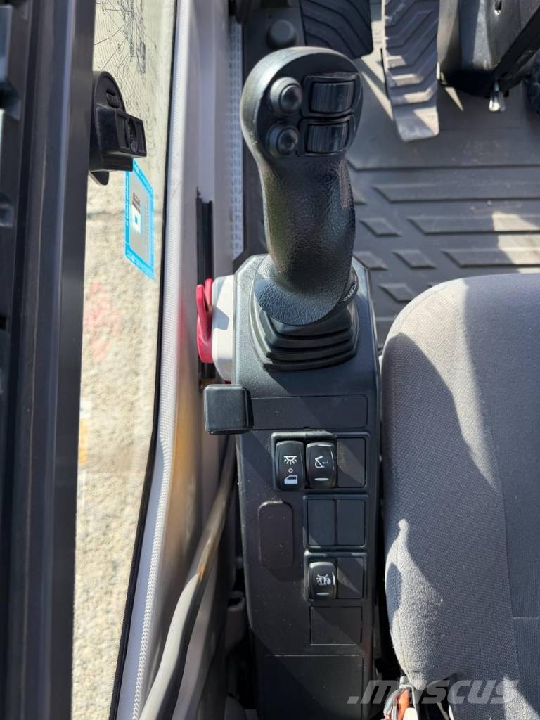 Volvo EWR 130 E Kolová rýpadla