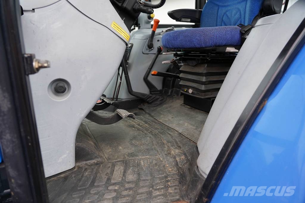 New Holland T5070 / CLU330 Traktorid