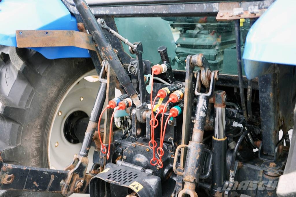 New Holland T5070 / CLU330 Traktorid