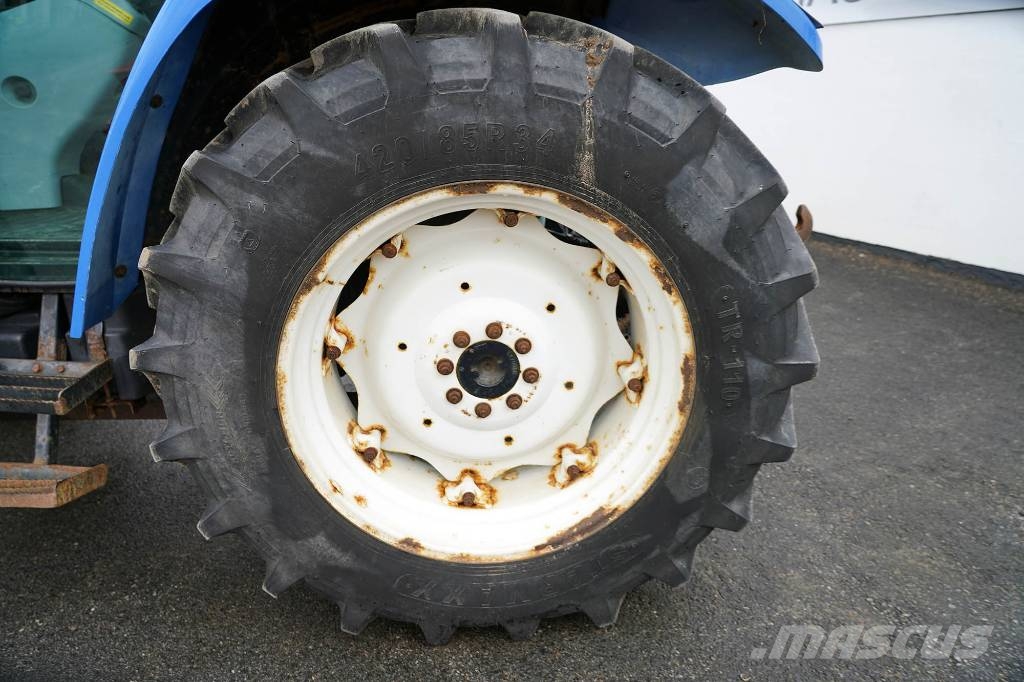 New Holland T5070 / CLU330 Traktorid