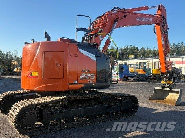 Hitachi ZX225USLC-7, ENGCON, VÄHÄN AJETTU, VARUSTELTU Rupsgraafmachines