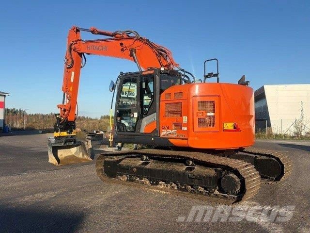 Hitachi ZX225USLC-7, ENGCON, VÄHÄN AJETTU, VARUSTELTU Rupsgraafmachines