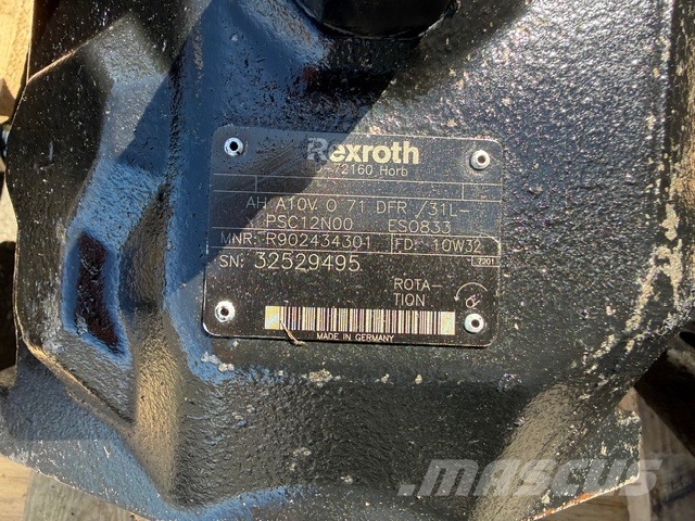 Liebherr L 580 Used hydraulic parts complet هيدروليات