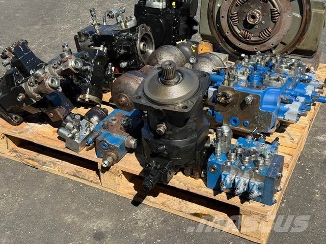 Liebherr L 580 Used hydraulic parts complet هيدروليات