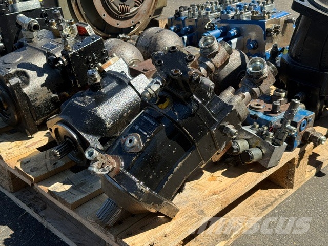 Liebherr L 580 Used hydraulic parts complet هيدروليات