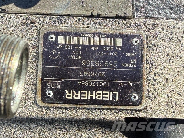 Liebherr L 580 Used hydraulic parts complet هيدروليات