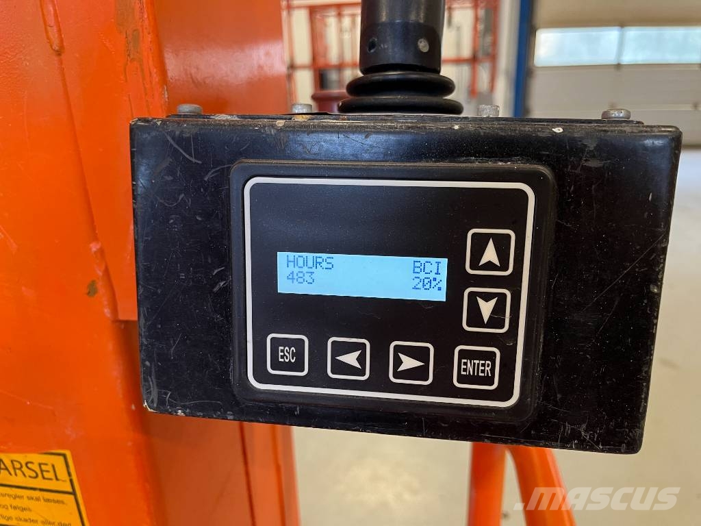 Snorkel TM 12 Henkilönostimet ja nostolaitteet