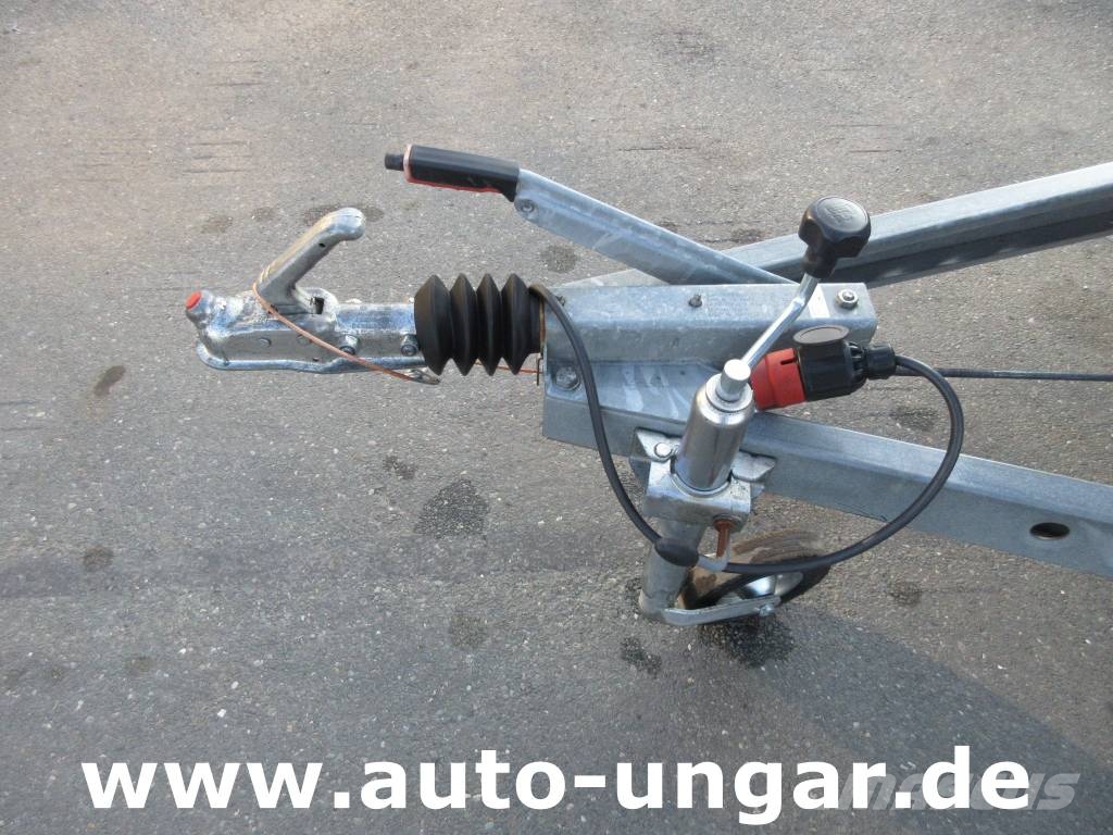 TEMARED Tema Anhänger 1.000kg Tieflader Plane gebremst 100 Причепи-платформи/бокове розвантаження