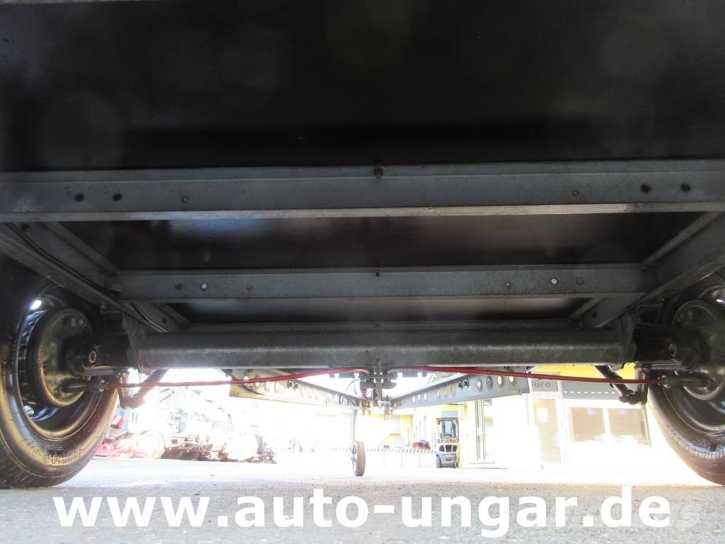 TEMARED Tema Anhänger 1.000kg Tieflader Plane gebremst 100 Причепи-платформи/бокове розвантаження