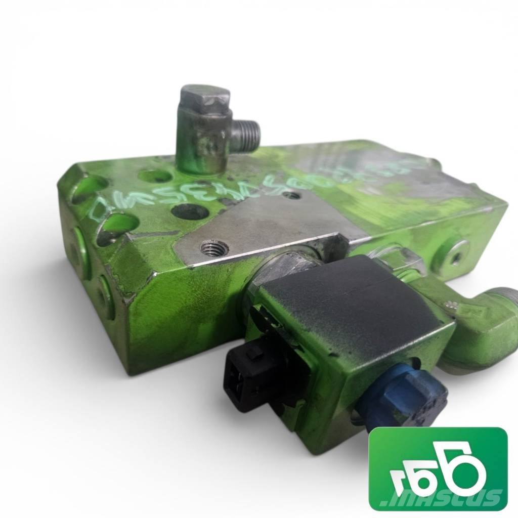 Merlo Cylinder Lock 083920050435010 Chassis and suspension