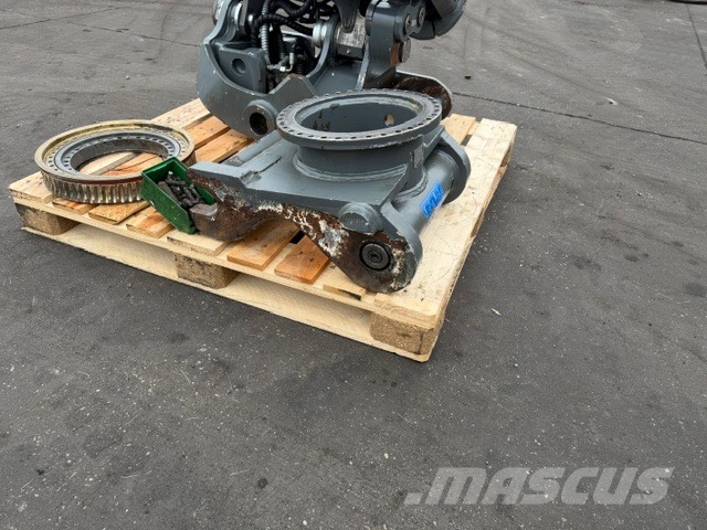Liebherr Liebherr Rototilt QH Attache rapide pour godet