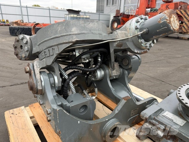 Liebherr Liebherr Rototilt QH Attache rapide pour godet