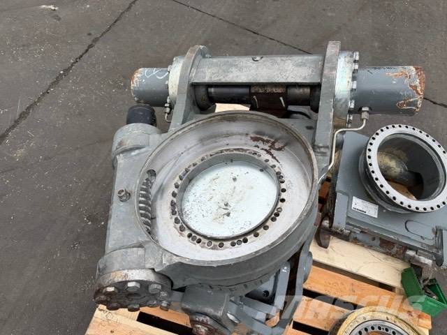 Liebherr Liebherr Rototilt QH Attache rapide pour godet