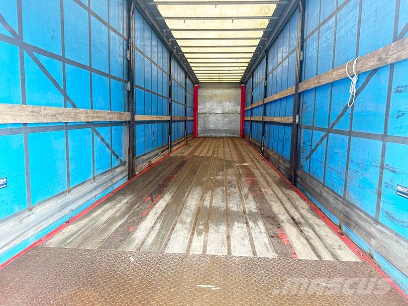 Kel-Berg 3 axle Curtainsider / Planenauflieger Tentinės puspriekabės