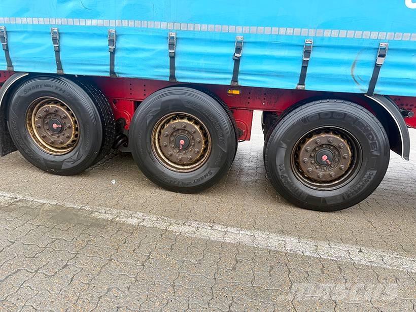 Kel-Berg 3 axle Curtainsider / Planenauflieger Tentinės puspriekabės