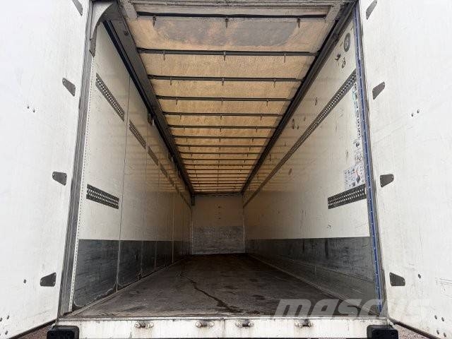 Ekeri Huckepack Skåptrailer öppningsbar sida och tak RNL055 Ημιρυμούλκες κόφα