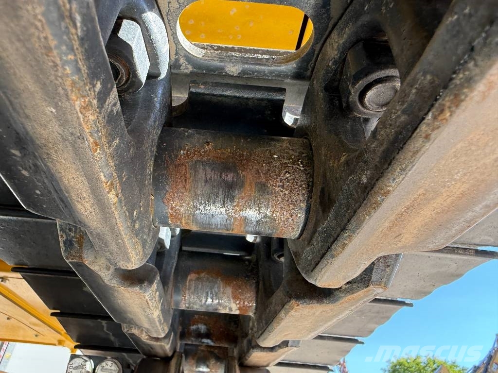 Komatsu PC210LC-10M0 - New / Unused / Hammer Lines Верижен екскаватор
