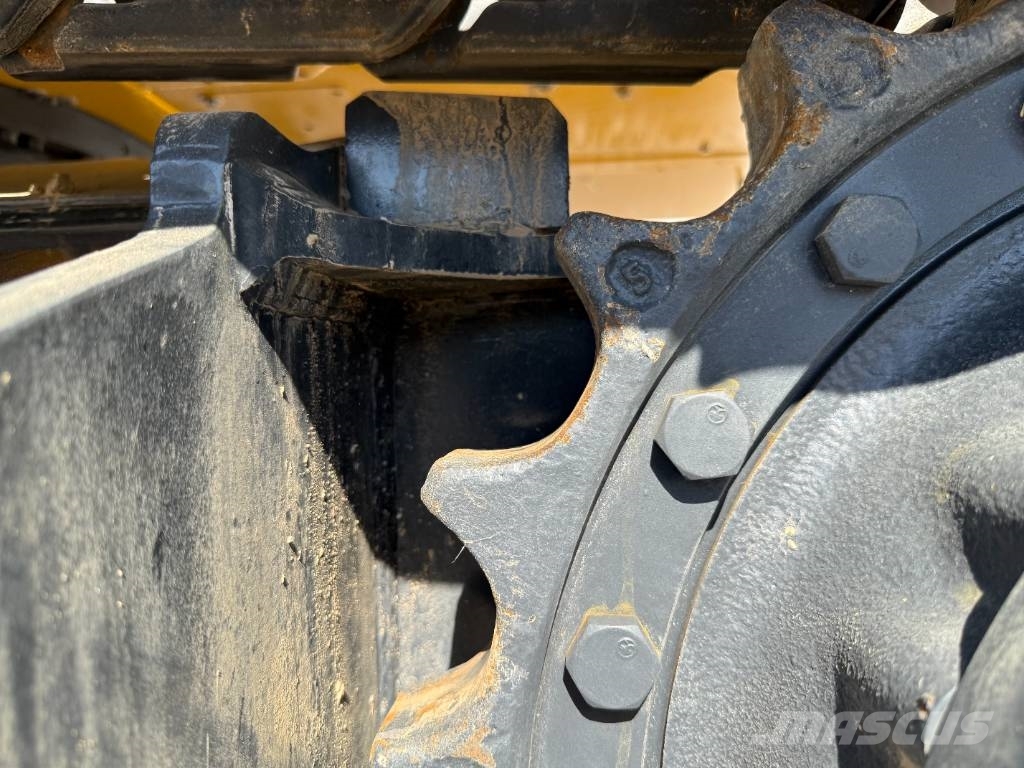 Komatsu PC210LC-10M0 - New / Unused / Hammer Lines Верижен екскаватор