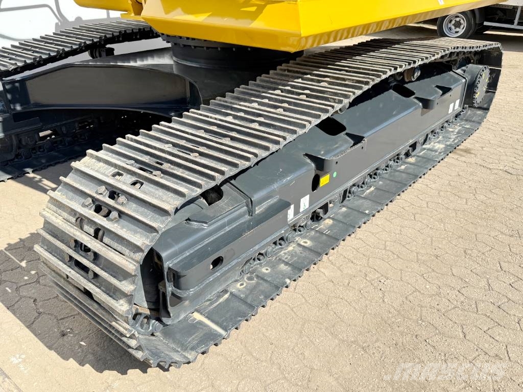 Komatsu PC210LC-10M0 - New / Unused / Hammer Lines Верижен екскаватор