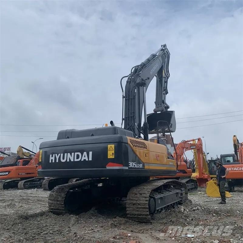 Hyundai 305 Bageri guseničari