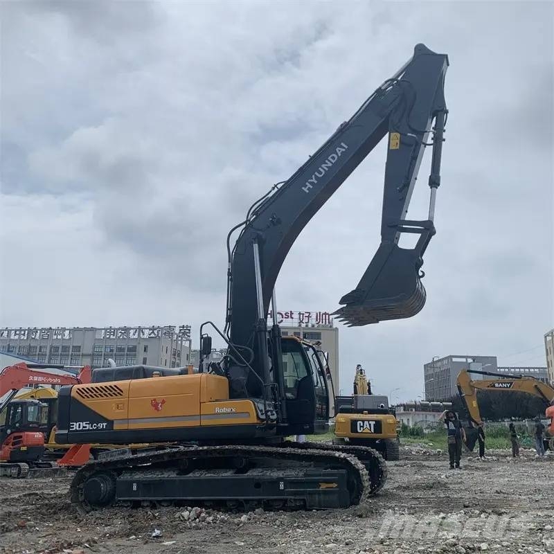 Hyundai 305 Bageri guseničari