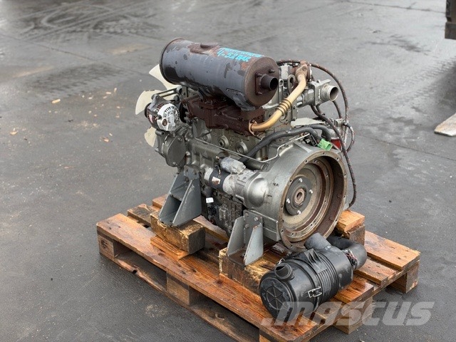 Yanmar 4TNV98 USED ENGINE Двигуни