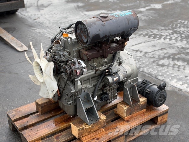 Yanmar 4TNV98 USED ENGINE Двигуни