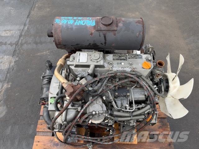 Yanmar 4TNV98 USED ENGINE Двигуни