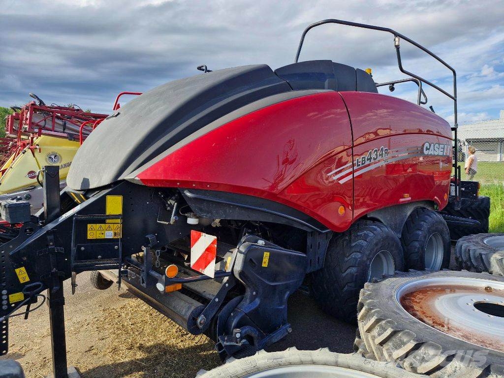 Case IH LB 434 R XL Ķīpu preses