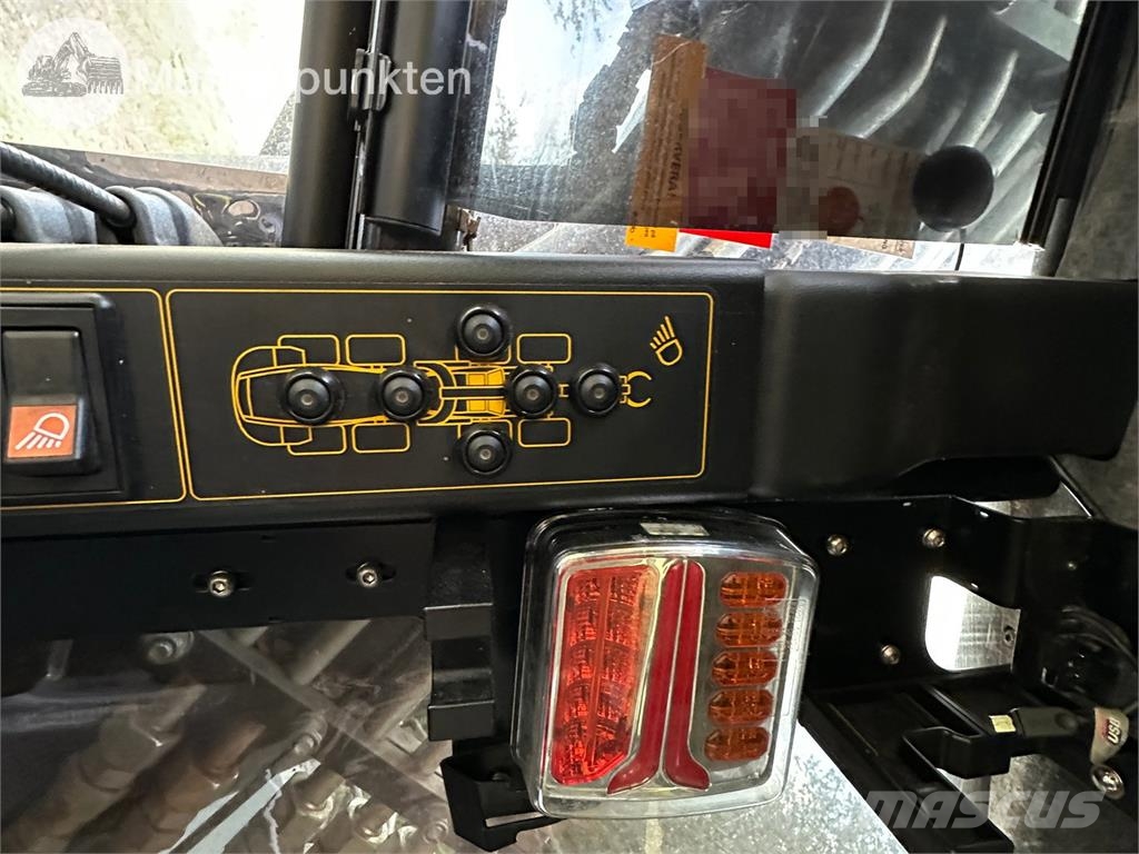 Ponsse Scorpion King 8W حصادات