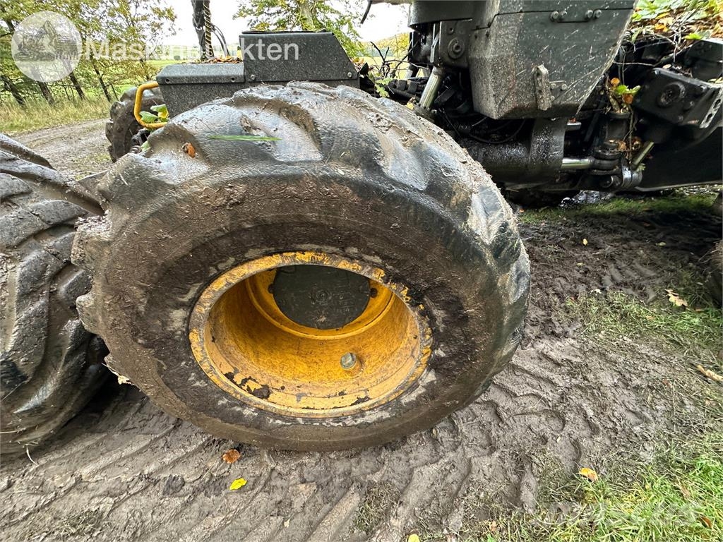 Ponsse Scorpion King 8W Skovningsmaskiner
