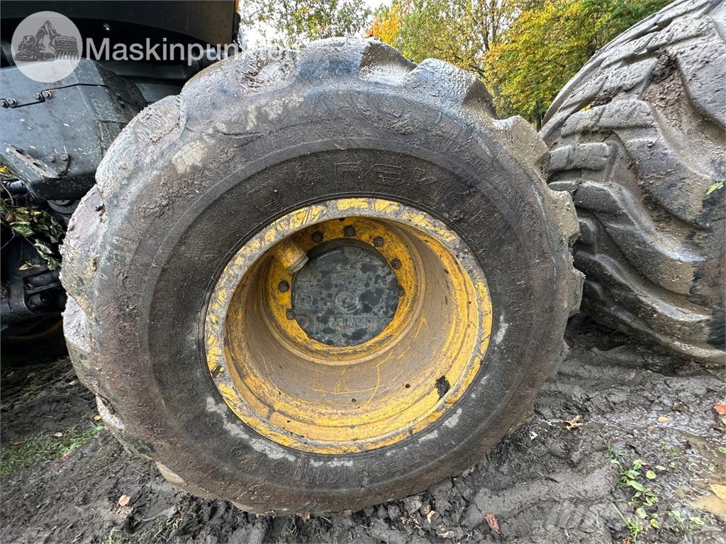 Ponsse Scorpion King 8W Skovningsmaskiner