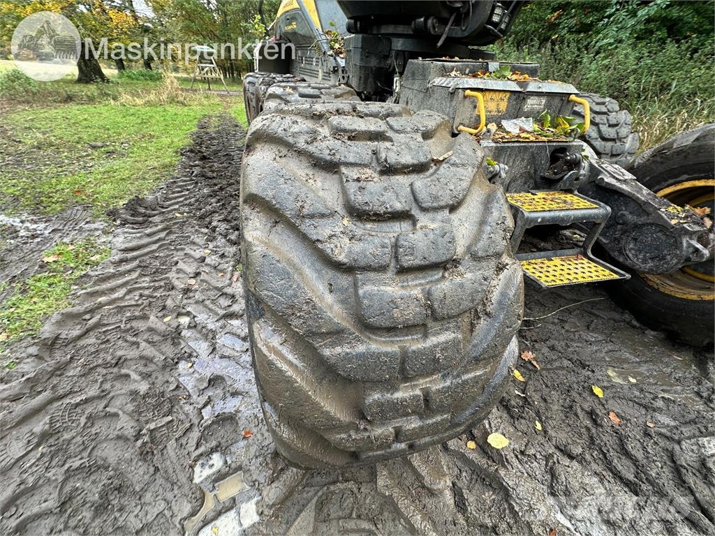 Ponsse Scorpion King 8W Skovningsmaskiner