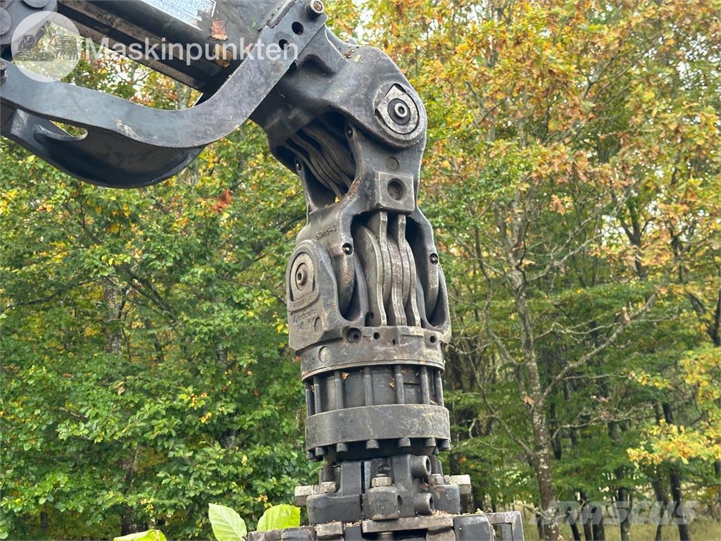 Ponsse Scorpion King 8W حصادات
