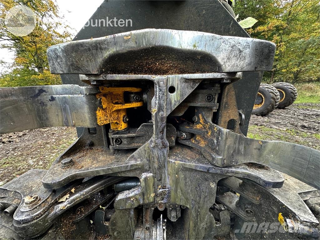 Ponsse Scorpion King 8W Skovningsmaskiner