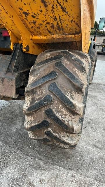 JCB 714 عربات نقل قلابة للمواقع