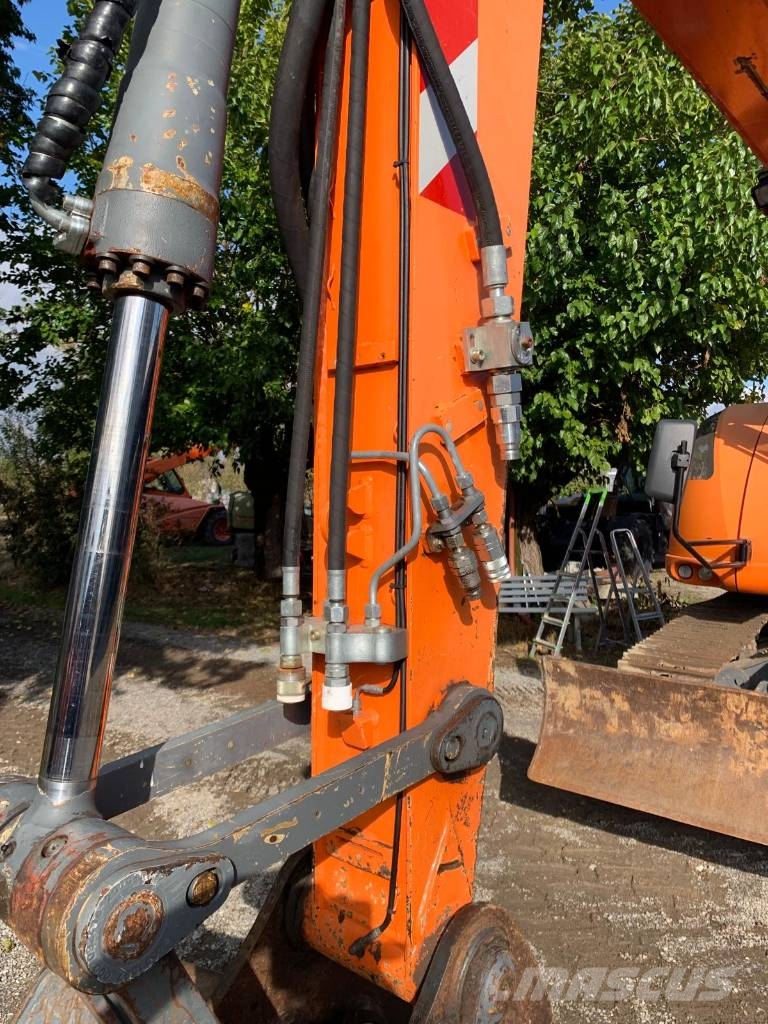 Liebherr 914 COMPACT Paletli ekskavatörler