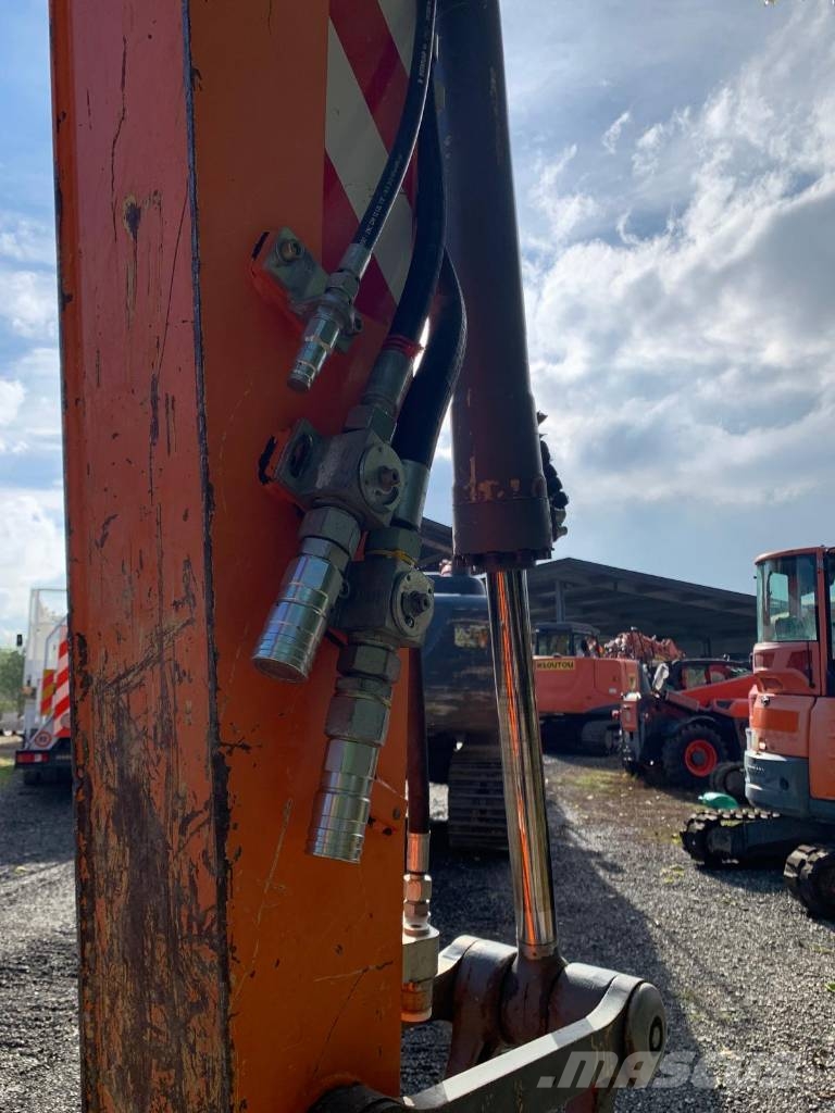 Liebherr 914 COMPACT Paletli ekskavatörler