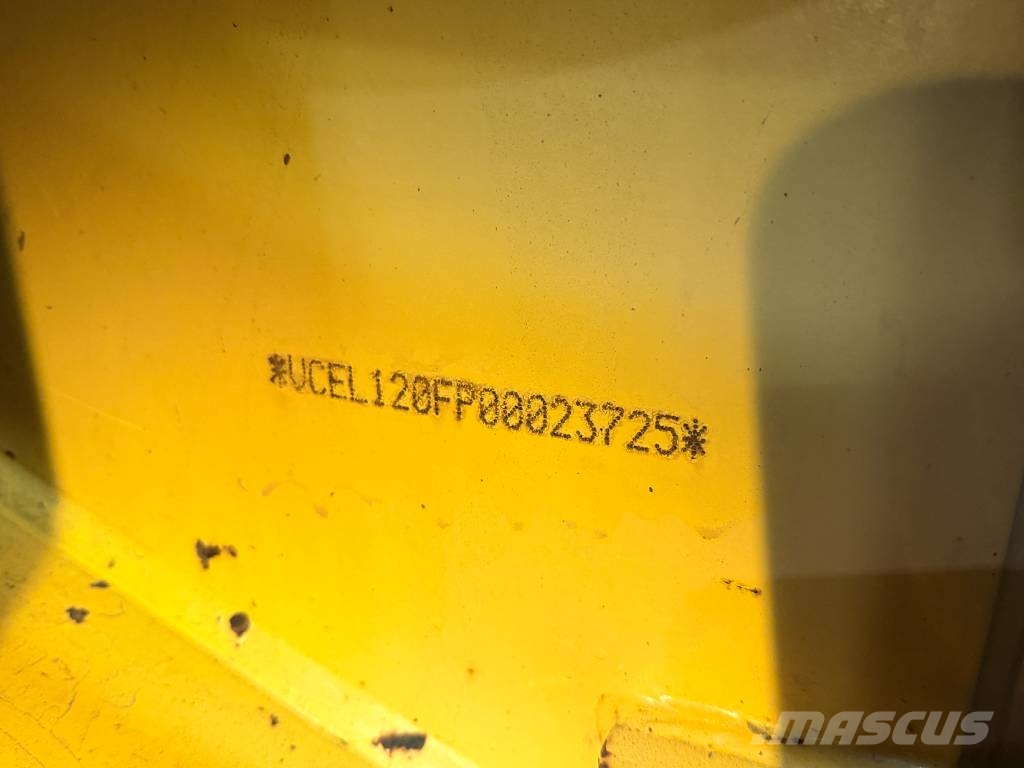 Volvo L120F Chargeuse sur pneus