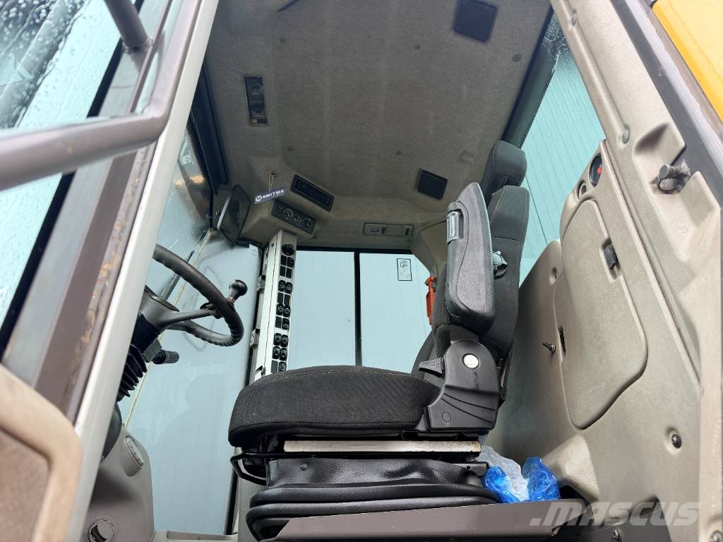 Volvo L120F Chargeuse sur pneus