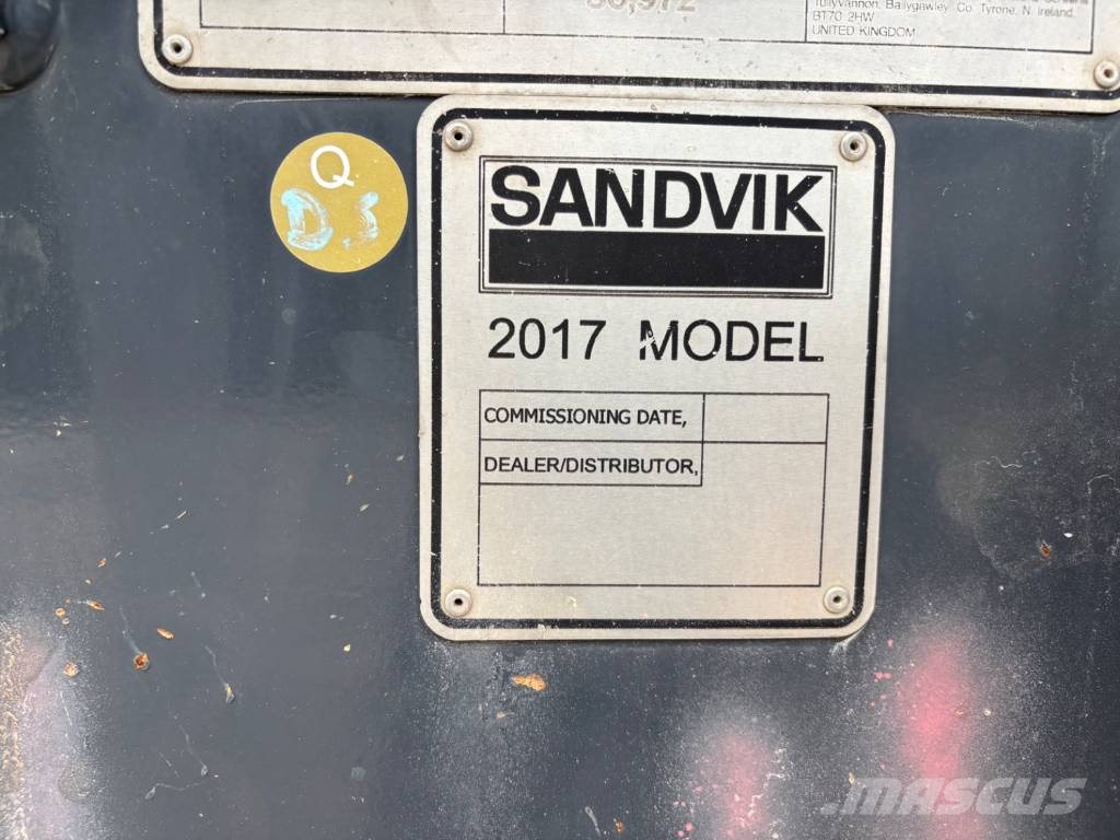 Sandvik QJ 341+ الكسارات المتنقلة